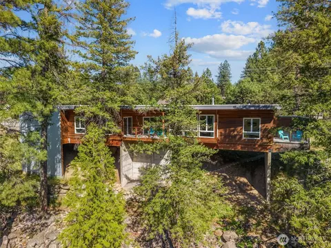 8970 Icicle Rd, Leavenworth, WA 98826