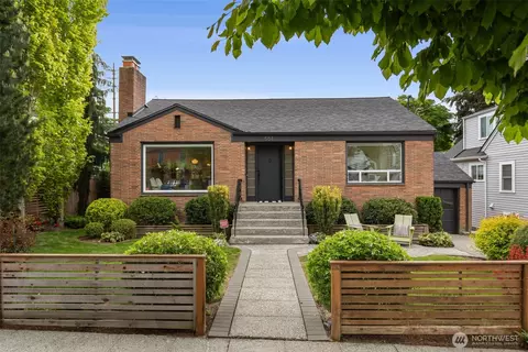 551 NE 84th St, Seattle, WA 98115