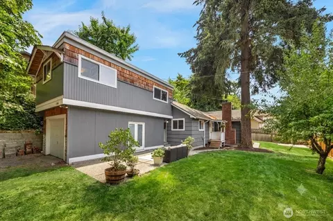 17806 83rd Pl NE, Kenmore, WA 98028