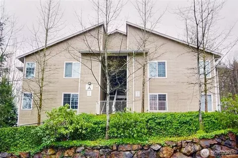 801 Rainier Ave N #A203, Renton, WA 98057
