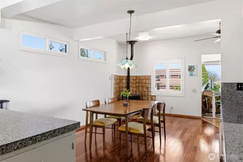 Dining - 4826 Delaware Ave, Everett, WA 98203 photo 1 of 3