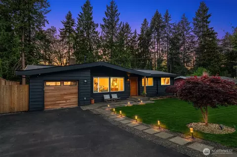 24024 95th Pl W, Edmonds, WA 98020