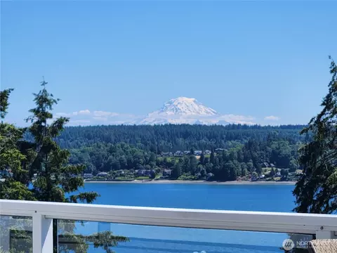 12624 95th Ave NW, Gig Harbor, WA 98329