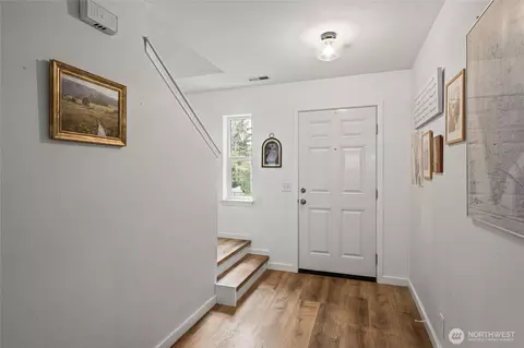 Entry Way - 11632 54th Dr SE, Everett, WA 98208 photo 2 of 2