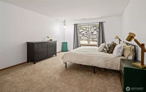 Bedroom - 11632 54th Dr SE, Everett, WA 98208 photo 3 of 4