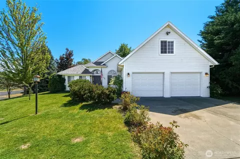 1388 Crystal Ct, Walla Walla, WA 99362