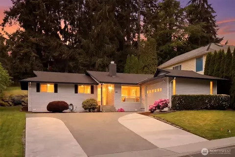 1011 179th Pl NE, Bellevue, WA 98008