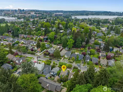 View/Area - 1945 Boyer Ave E, Seattle, WA 98112 photo 2 of 3