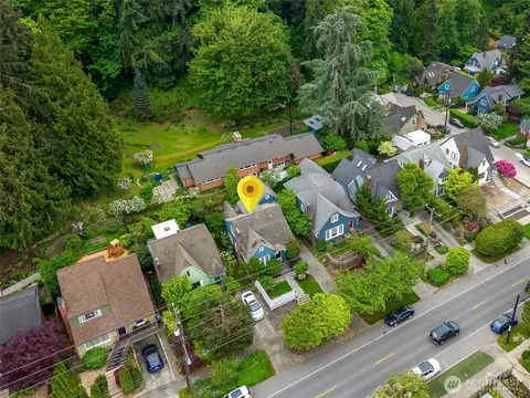 View/Area - 1945 Boyer Ave E, Seattle, WA 98112 photo 1 of 3
