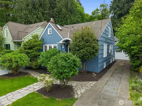 Exterior - 1945 Boyer Ave E, Seattle, WA 98112 photo 6 of 6