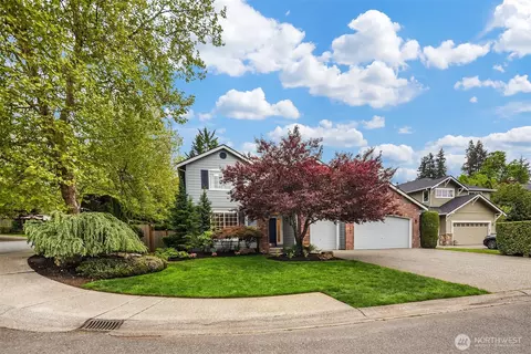 24865 NE 2nd Ct, Sammamish, WA 98074