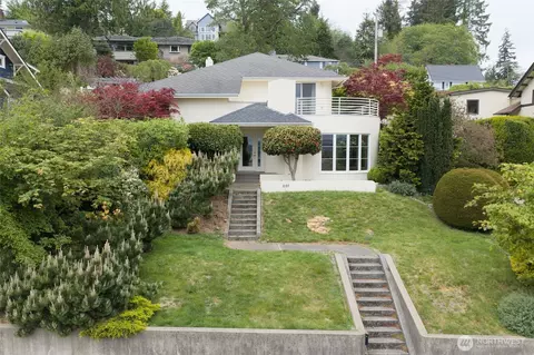 631 Chenault Ave, Hoquiam, WA 98550