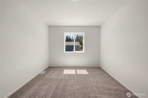 Bedroom - 32313 Bryant Rd, Sultan, WA 98294 photo 9 of 9