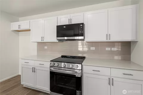 Kitchen - 32313 Bryant Rd, Sultan, WA 98294 photo 5 of 5