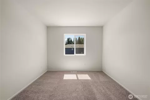 Bedroom - 32313 Bryant Rd, Sultan, WA 98294 photo 7 of 9