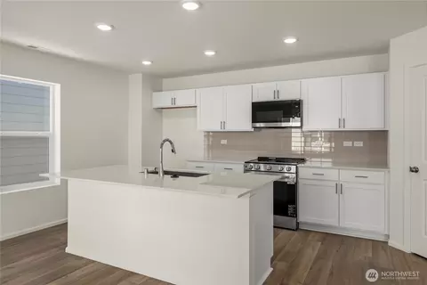 Kitchen - 32313 Bryant Rd, Sultan, WA 98294 photo 1 of 5