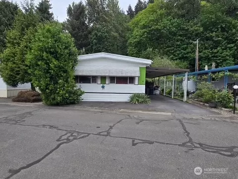 2302 R St SE #43, Auburn, WA 98002