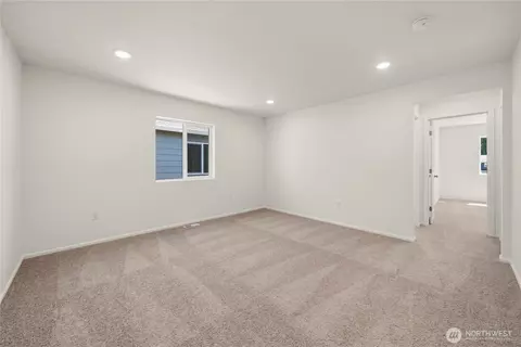 Bedroom - 32321 Bryant Rd, Sultan, WA 98294 photo 4 of 8