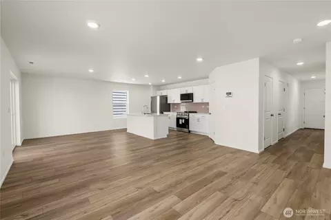 Living - 32321 Bryant Rd, Sultan, WA 98294 photo 1 of 7