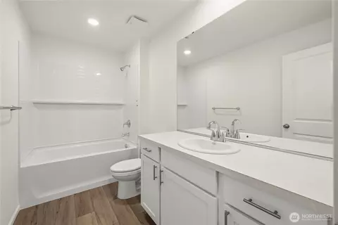 Bath - 32321 Bryant Rd, Sultan, WA 98294 photo 3 of 3
