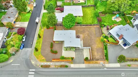 1520 143rd Ave SE #98007, Bellevue, WA 98007