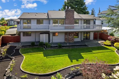 746 22nd St SW, Puyallup, WA 98371