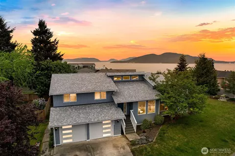 4410 San Juan Ave, Anacortes, WA 98221