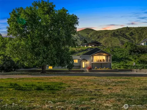 64 Spurlock Ln, Monitor, WA 98836