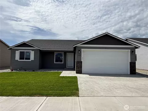 186 Salmon Dr, Wenatchee, WA 98801