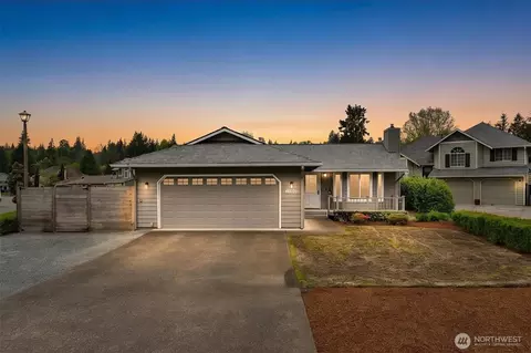 21910 SE 239th St, Maple Valley, WA 98038