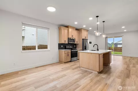 Other - 504 Pagget Ave, Winlock, WA 98596 photo 1 of 6