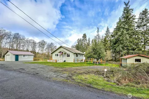 Exterior - 331 Bachelor Rd, Sequim, WA 98382 photo 5 of 11