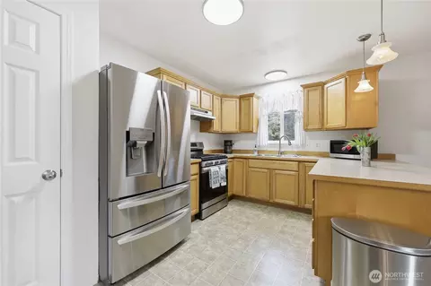 Kitchen - 331 Bachelor Rd, Sequim, WA 98382 photo 2 of 3