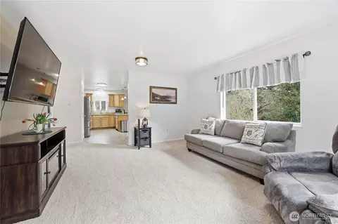 Living - 331 Bachelor Rd, Sequim, WA 98382 photo 3 of 3