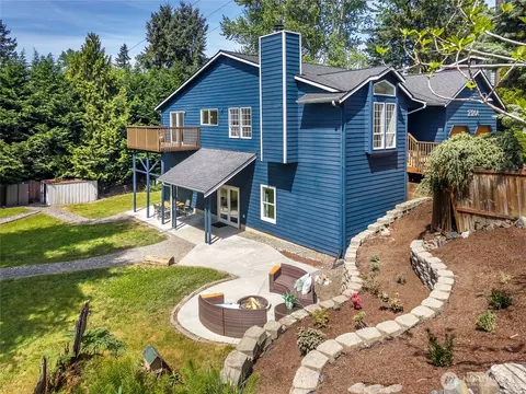 21204 8th Pl W, Lynnwood, WA 98036