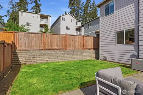 Exterior - 314 181st St SE, Bothell, WA 98012 photo 5 of 6