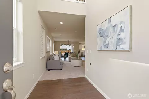 Entry Way - 314 181st St SE, Bothell, WA 98012 photo 2 of 4