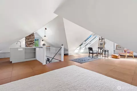 Other - 511 33rd Ave, Seattle, WA 98122 photo 5 of 9
