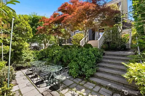 Exterior - 511 33rd Ave, Seattle, WA 98122 photo 5 of 9
