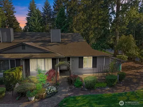 507 S 321st Street Ave S #4B, Federal Way, WA 98003