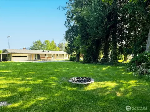 3808 Hatley Rd, Everson, WA 98247