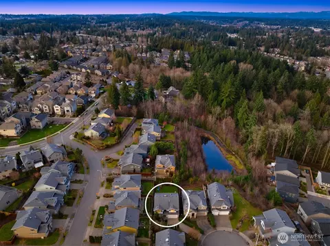 View/Area - 21120 Meridian Pl W, Bothell, WA 98021 photo 3 of 5