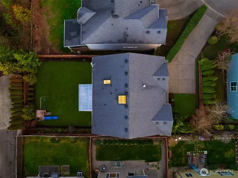 View/Area - 21120 Meridian Pl W, Bothell, WA 98021 photo 2 of 5