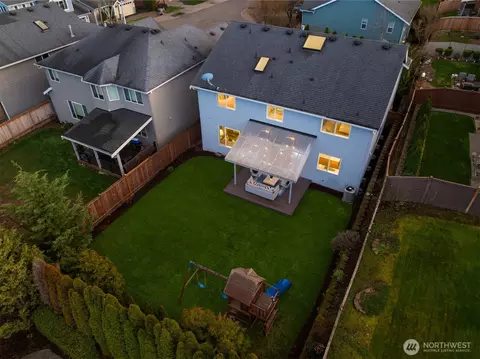 View/Area - 21120 Meridian Pl W, Bothell, WA 98021 photo 1 of 5