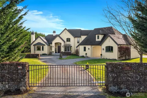 13789 NE 168th St, Woodinville, WA 98072