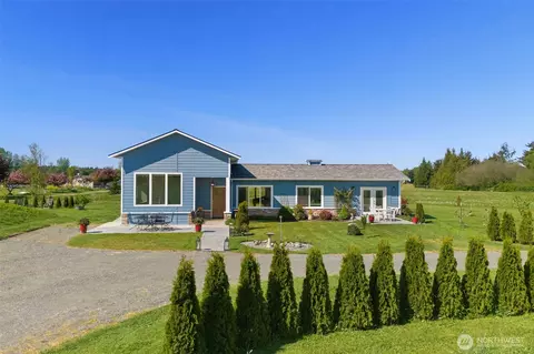 93 Buttercup Ln, Sequim, WA 98382