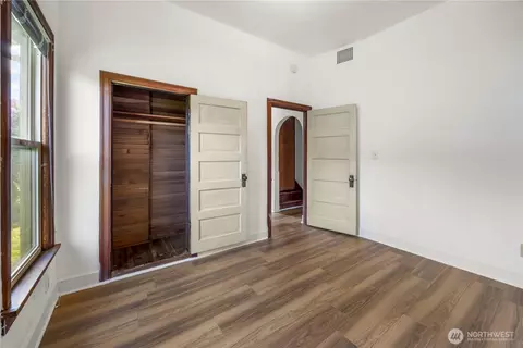 Bedroom - 1624 Wright Ave, Sumner, WA 98390 photo 5 of 7