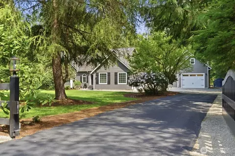 22830 262nd Ave SE, Maple Valley, WA 98038