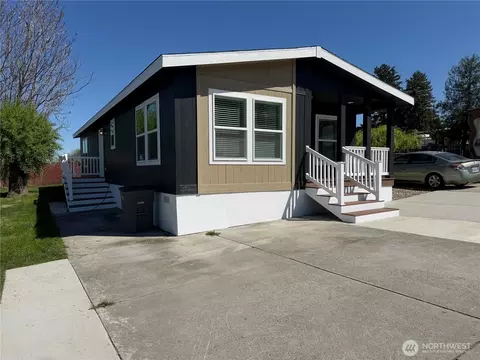 402 Maple Ave #10, Sunnyside, WA 98944