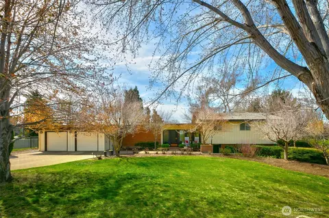 4710 W Lincoln, Yakima, WA 98908